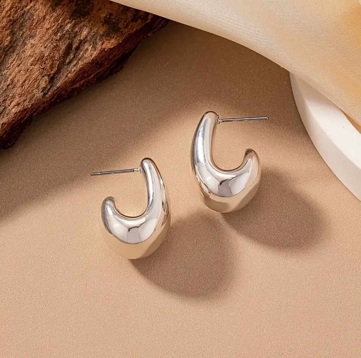 Boucles d’oreilles en résine